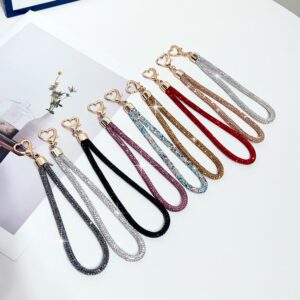 0.6 Full Diamond Heart Buckle Short Chain Rhinestone Mobile Phone Lanyard Wrist Strap