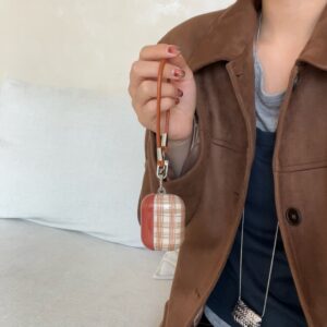 Unique Brown Check Pattern IMD Cover for AirPods 1/2 3 4 Pro 1/2 Earphone Case with Wrist Band Strap Accessory